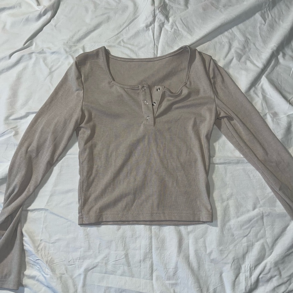 Bundle of 3 tops